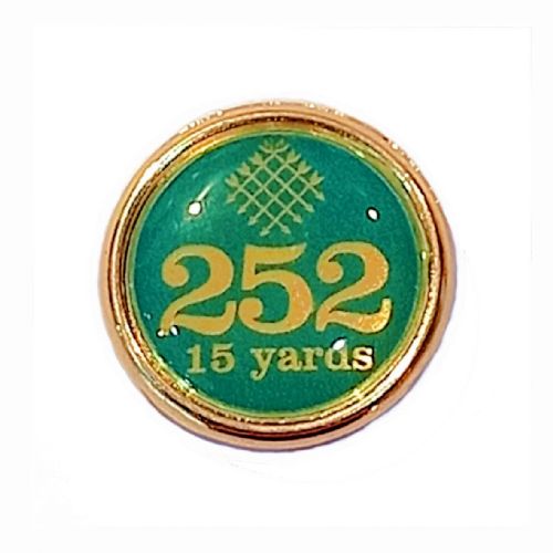 252 premium small badge